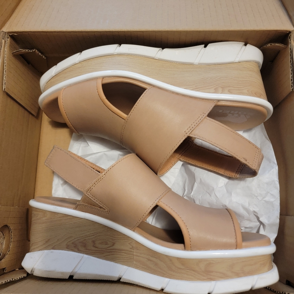 Sorel Joanie lll Slingback Wedge